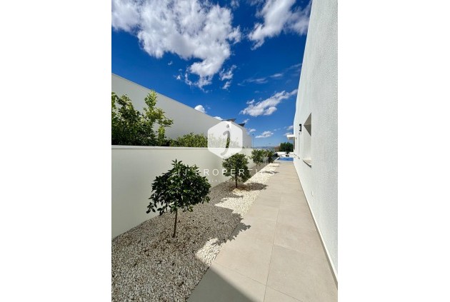 Nieuwbouw Woningen - Villa -
Benijofar - Pueblo