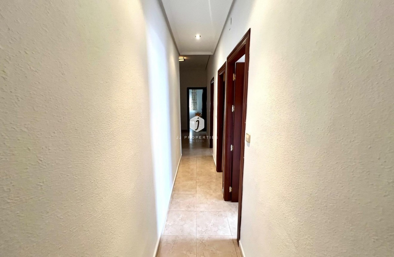 Tweedehands - Appartement / flat -
Torrevieja - Playa de los Naufragos