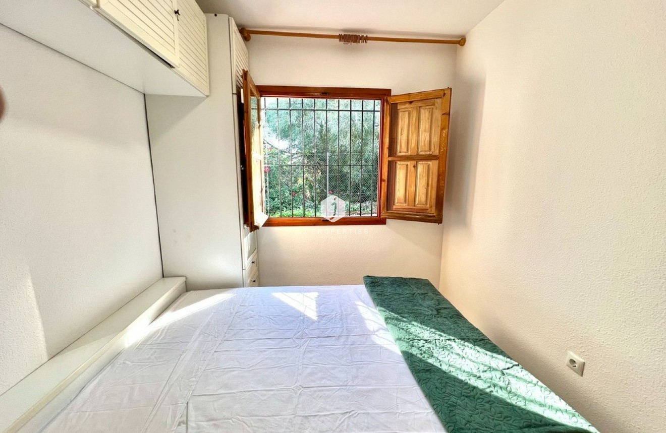 D'occasion - Bungalow -
Torrevieja - Lago Jardin