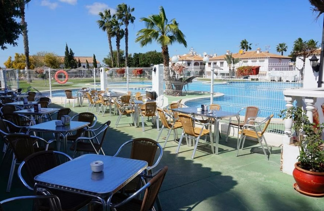 D'occasion - Bungalow -
Torrevieja - Lago Jardin