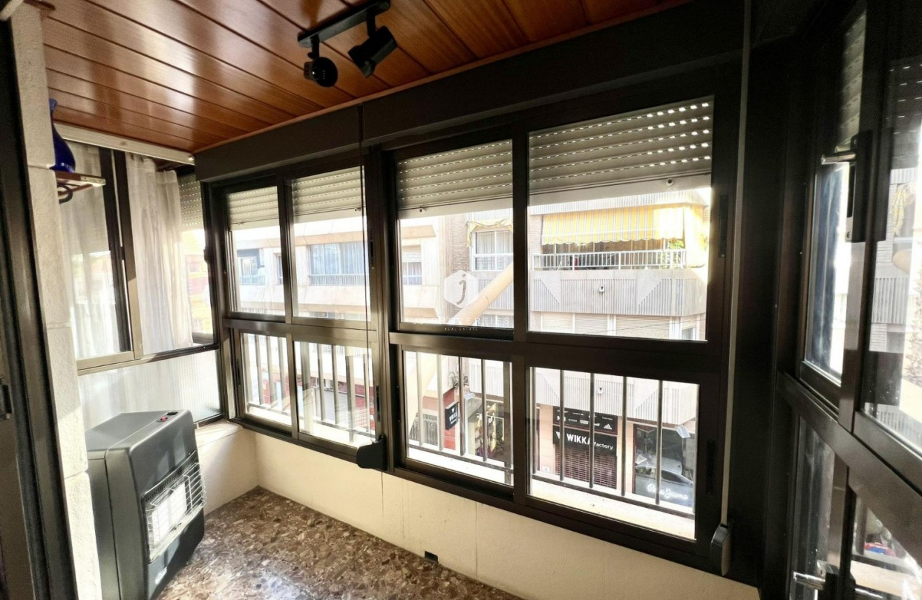 D'occasion - Appartement -
Torrevieja - Centro