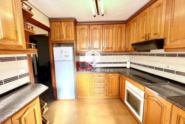 D'occasion - Appartement -
Torrevieja - Centro