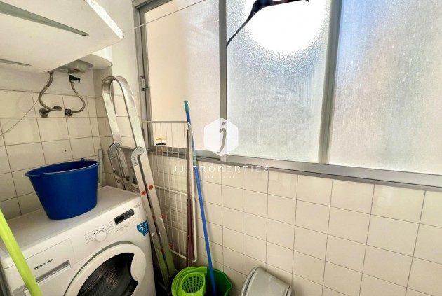 D'occasion - Appartement -
Torrevieja - Centro