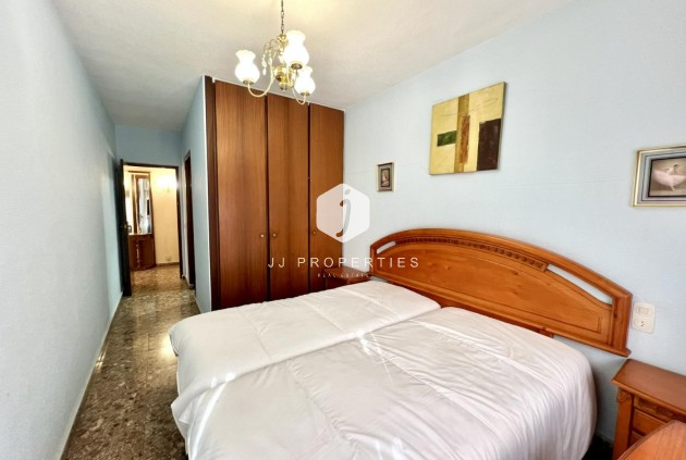 D'occasion - Appartement -
Torrevieja - Centro