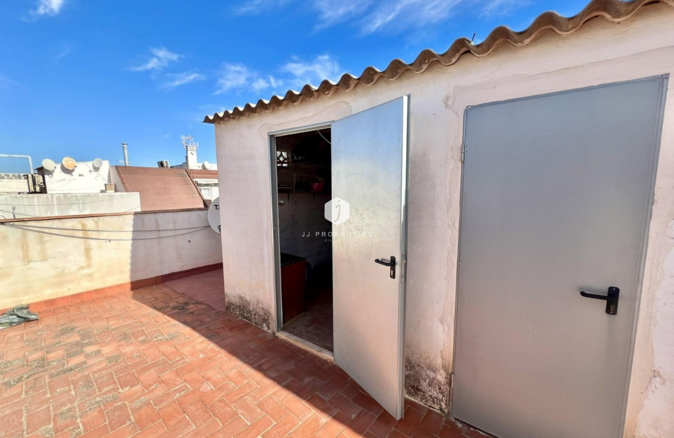 D'occasion - Appartement -
Torrevieja - Centro