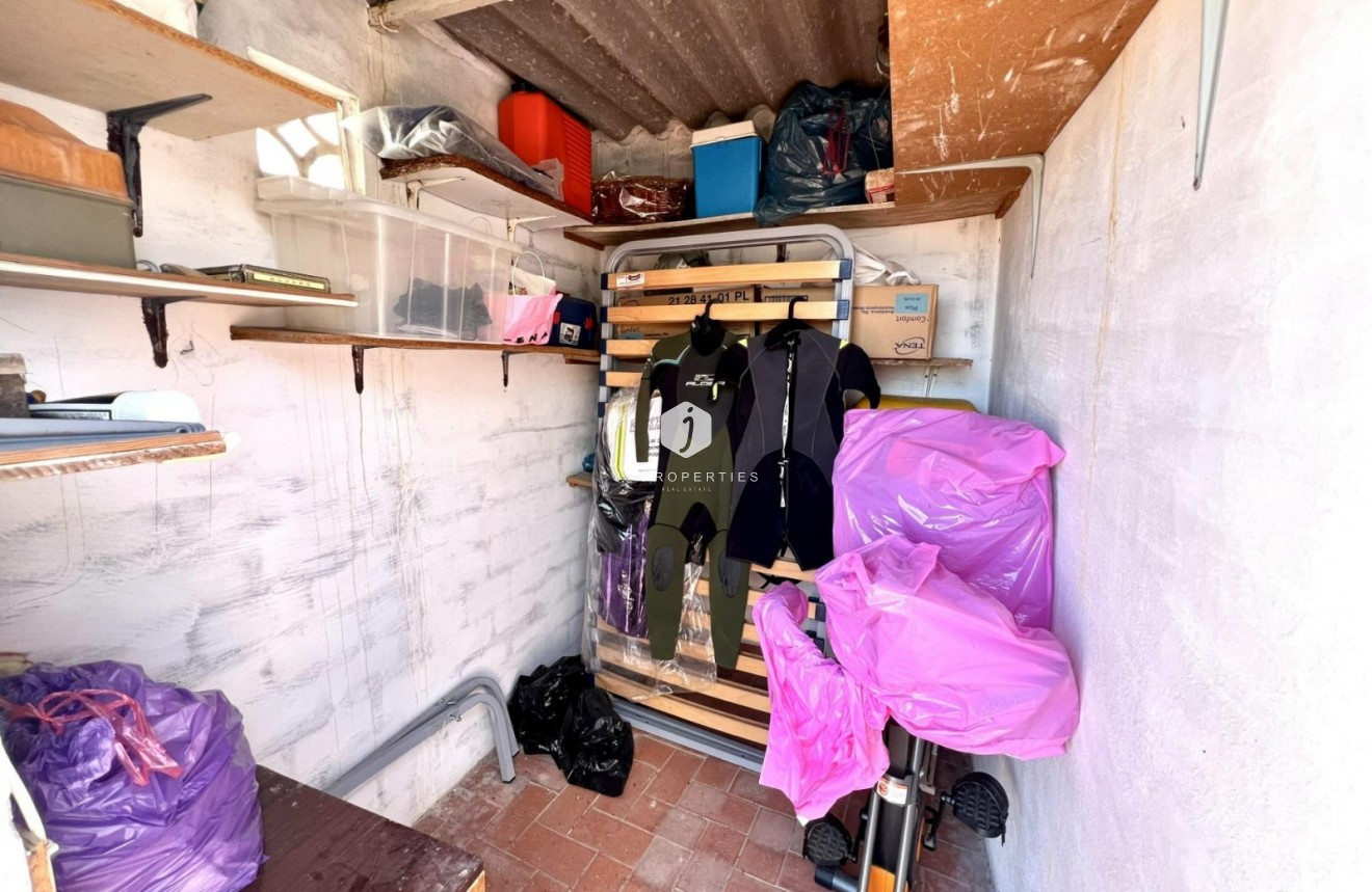 D'occasion - Appartement -
Torrevieja - Centro