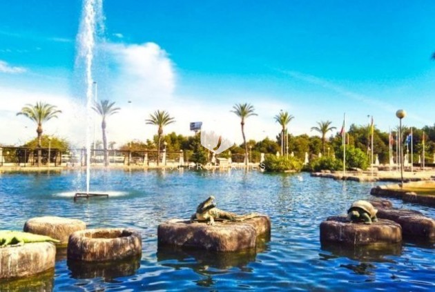 Nieuwbouw Woningen - Villa -
Torrevieja - aguas nuevas