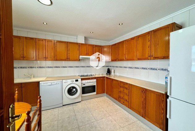 Aus zweiter Hand - Wohnung -
Torrevieja - Playa del cura