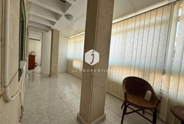 Aus zweiter Hand - Wohnung -
Torrevieja - Playa del cura