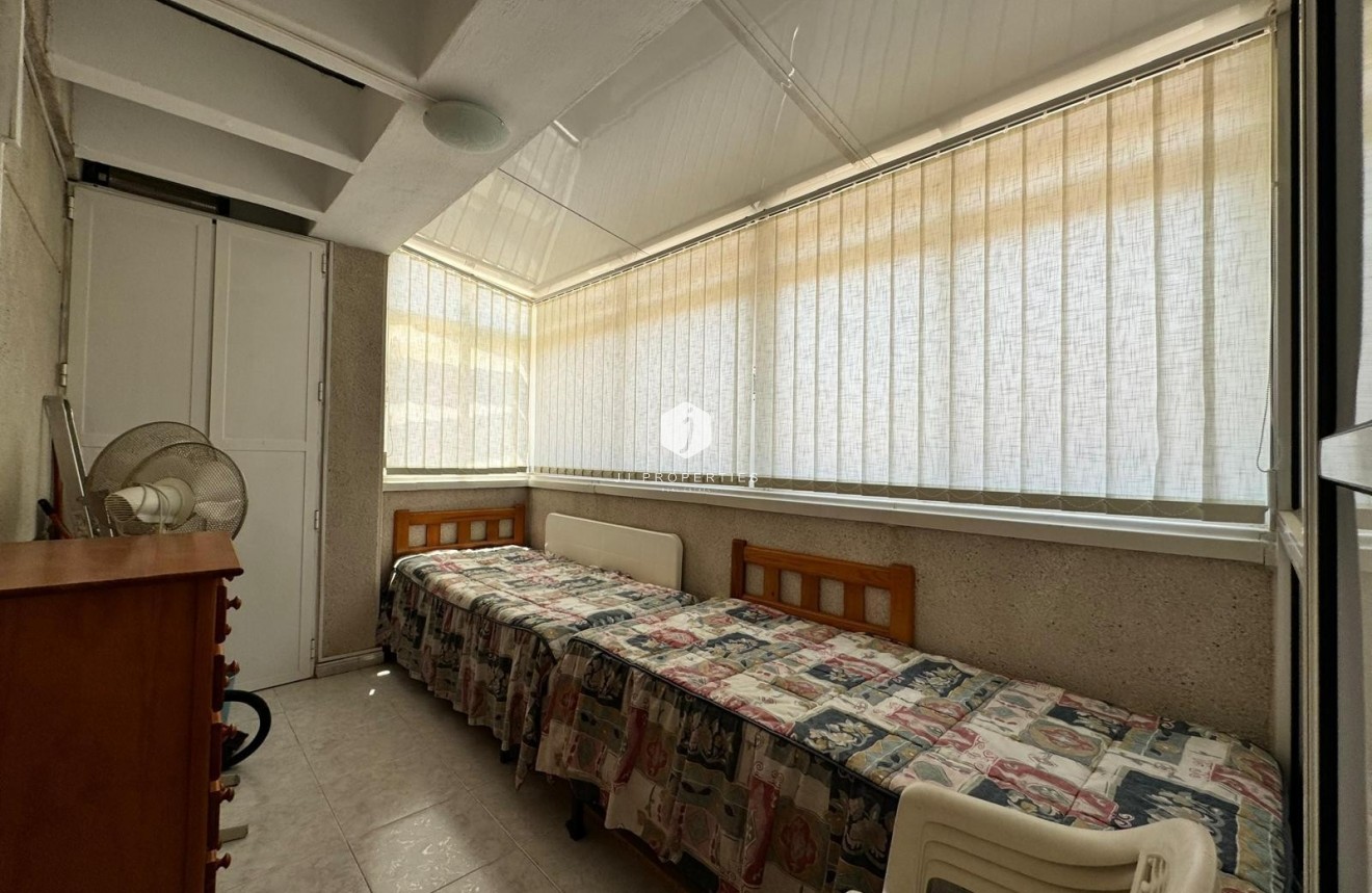 Aus zweiter Hand - Wohnung -
Torrevieja - Playa del cura