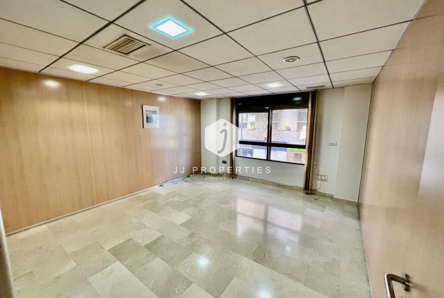 Tweedehands - Reclame -
Orihuela - Zona Centro