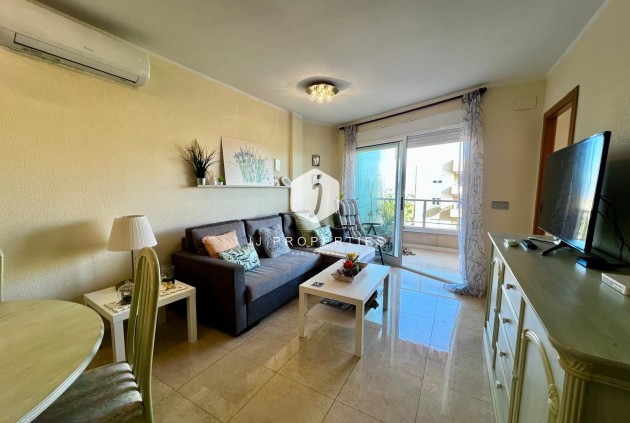 Wynajem długoterminowy - Mieszkanie w bloku -
Torrevieja - Playa de los locos