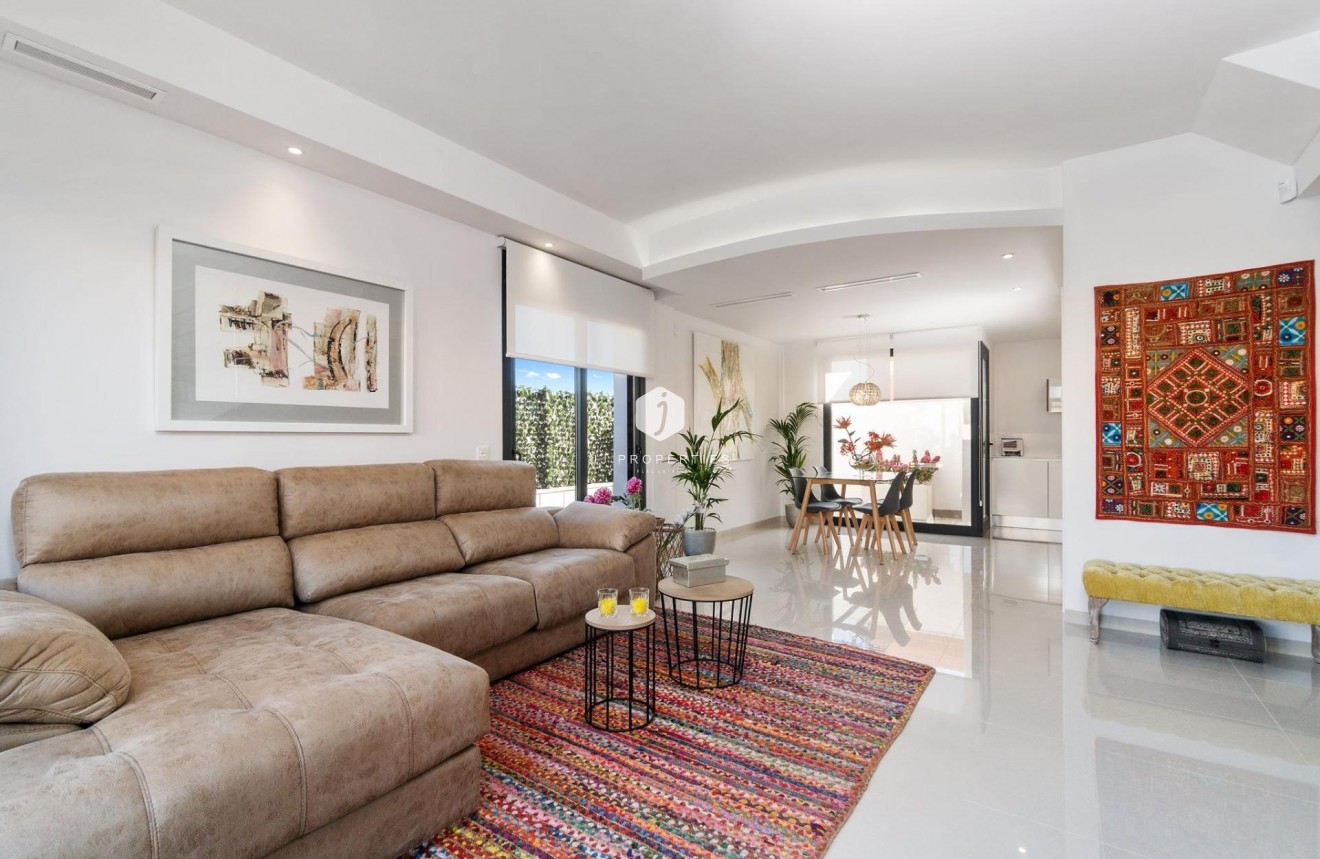 Nieuwbouw Woningen - duplex -
Los Montesinos - La herrada