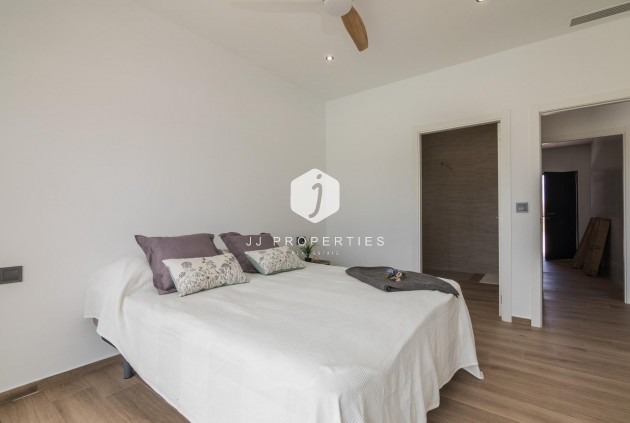 Neue Gebäude - Villa -
Pinoso - Lel