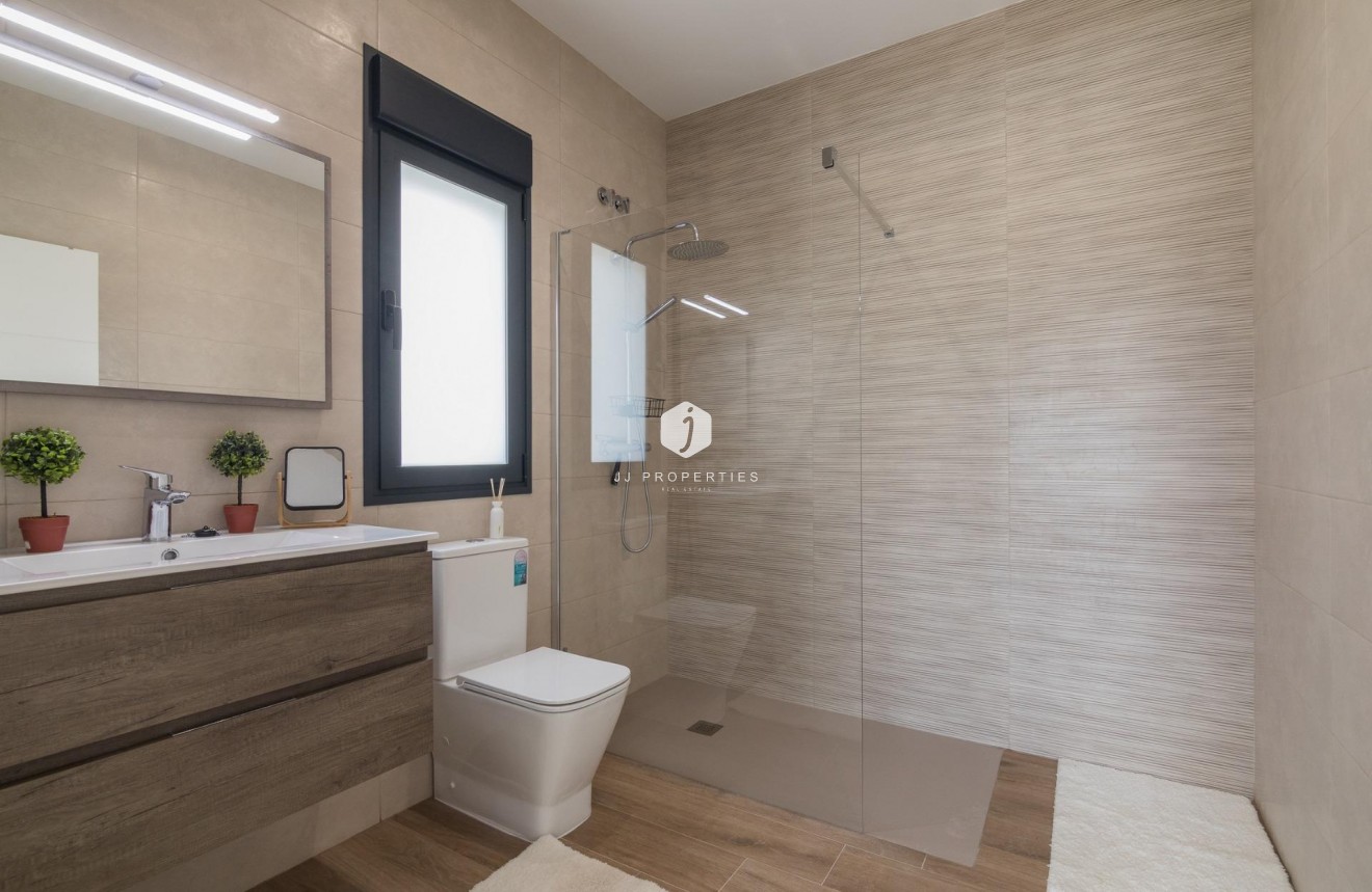 Neue Gebäude - Villa -
Pinoso - Lel