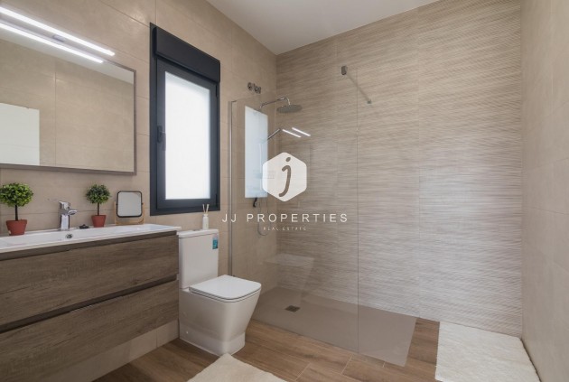 Neue Gebäude - Villa -
Pinoso - Lel