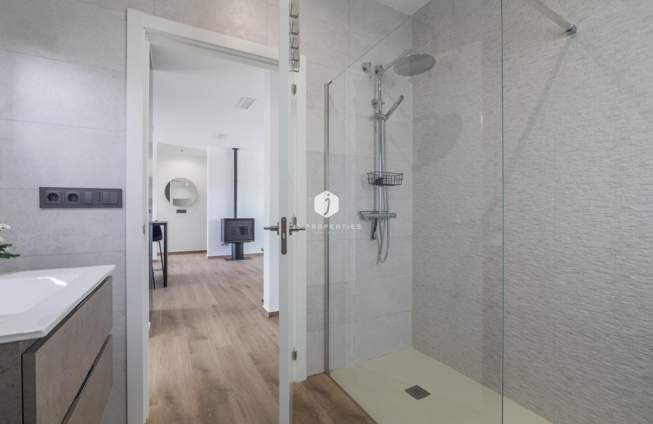 Neue Gebäude - Villa -
Pinoso - Lel