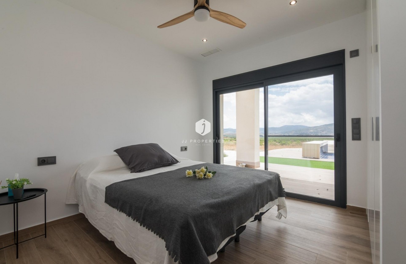 Neue Gebäude - Villa -
Pinoso - Lel