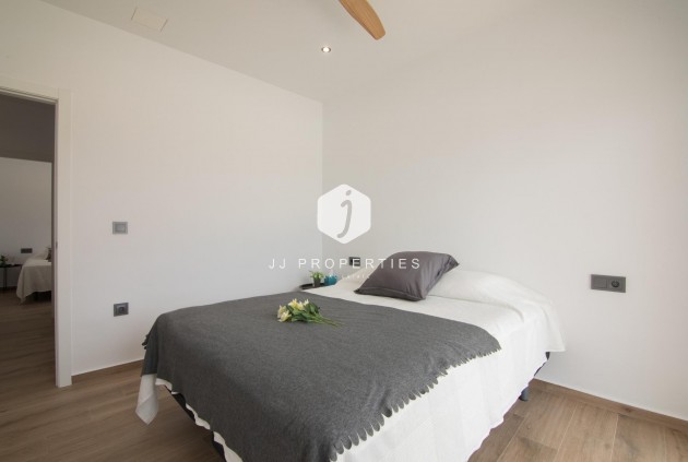 Neue Gebäude - Villa -
Pinoso - Lel