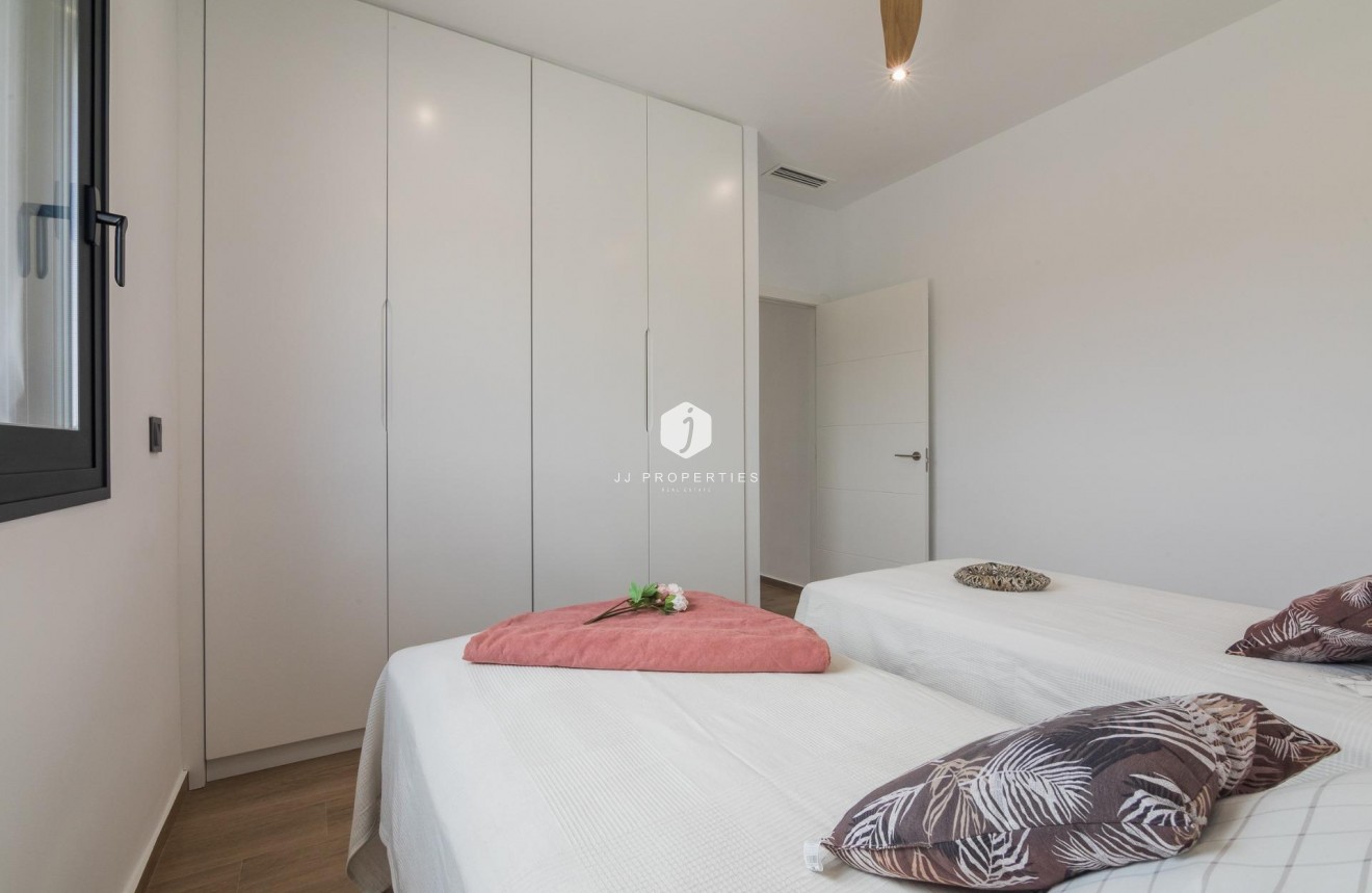 Neue Gebäude - Villa -
Pinoso - Lel