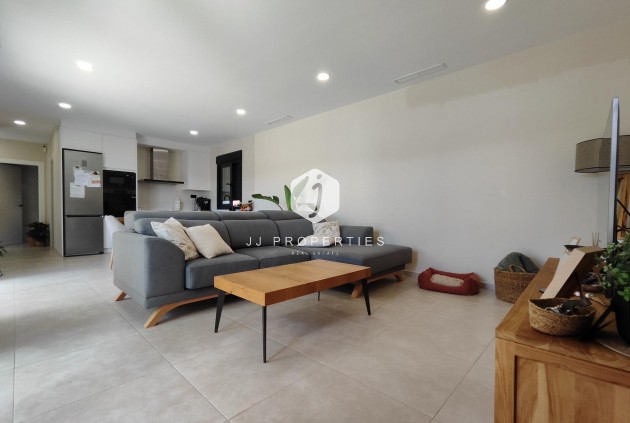 Neue Gebäude - Villa -
Pinoso - Lel