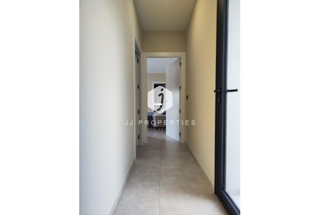 Neue Gebäude - Villa -
Pinoso - Lel