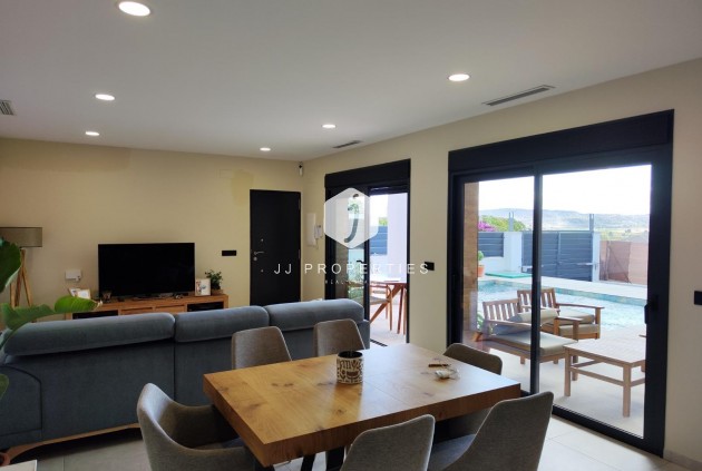 Neue Gebäude - Villa -
Pinoso - Lel