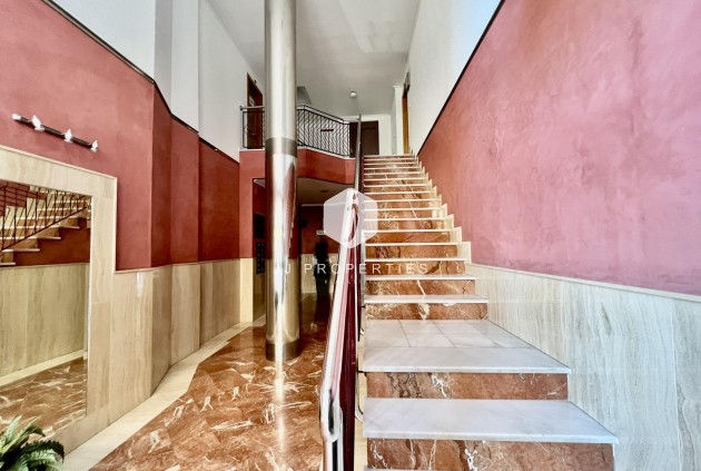 Tweedehands - Reclame -
Orihuela - Zona Centro