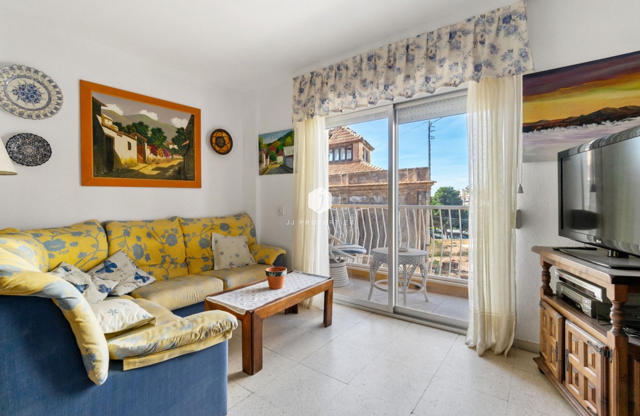 Aus zweiter Hand - Wohnung -
Torrevieja - Centro