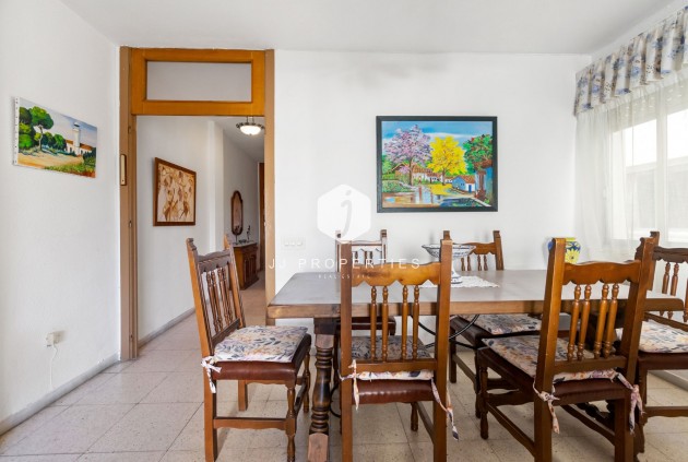 Aus zweiter Hand - Wohnung -
Torrevieja - Centro