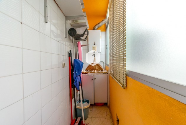 Aus zweiter Hand - Wohnung -
Torrevieja - Centro