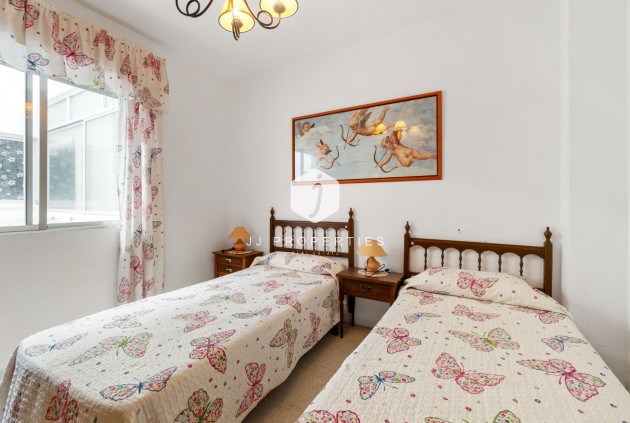 Aus zweiter Hand - Wohnung -
Torrevieja - Centro