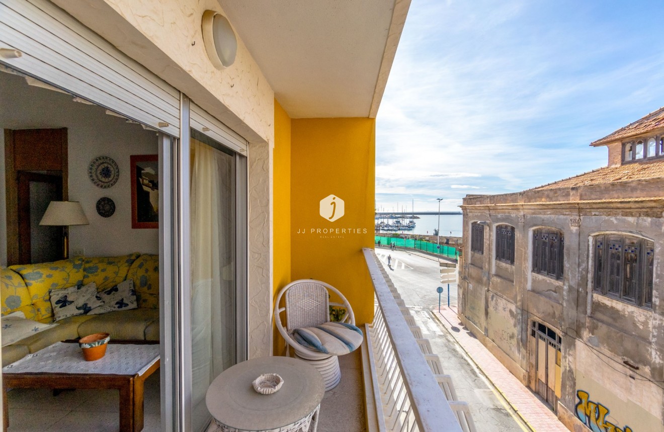 Aus zweiter Hand - Wohnung -
Torrevieja - Centro
