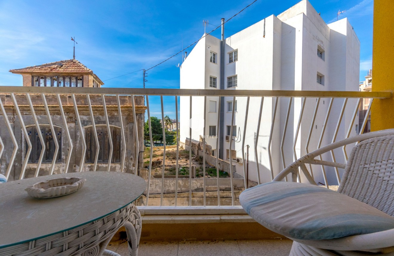 Aus zweiter Hand - Wohnung -
Torrevieja - Centro