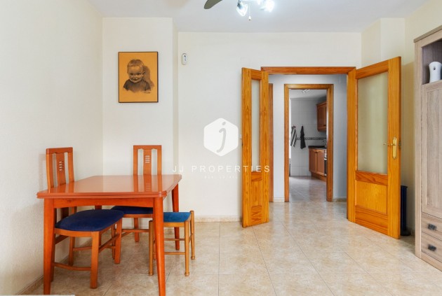 Aus zweiter Hand - Wohnung -
Torrevieja - Centro