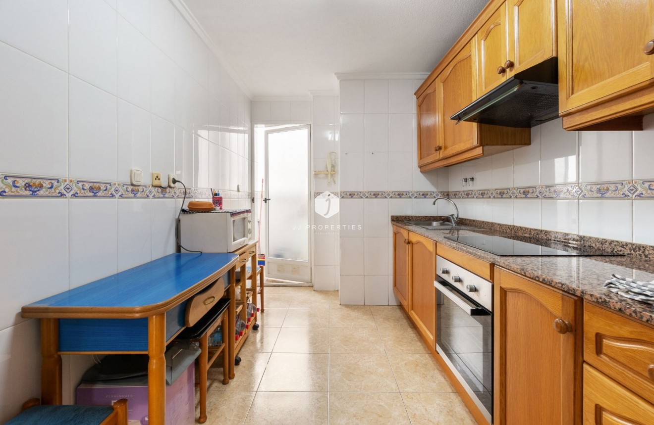 Aus zweiter Hand - Wohnung -
Torrevieja - Centro