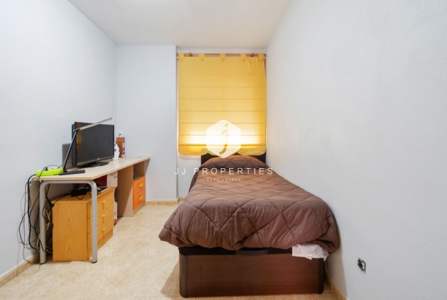 Aus zweiter Hand - Wohnung -
Torrevieja - Centro