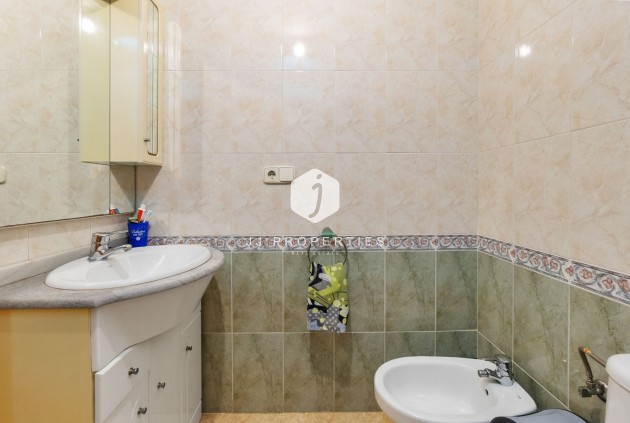 Aus zweiter Hand - Wohnung -
Torrevieja - Centro