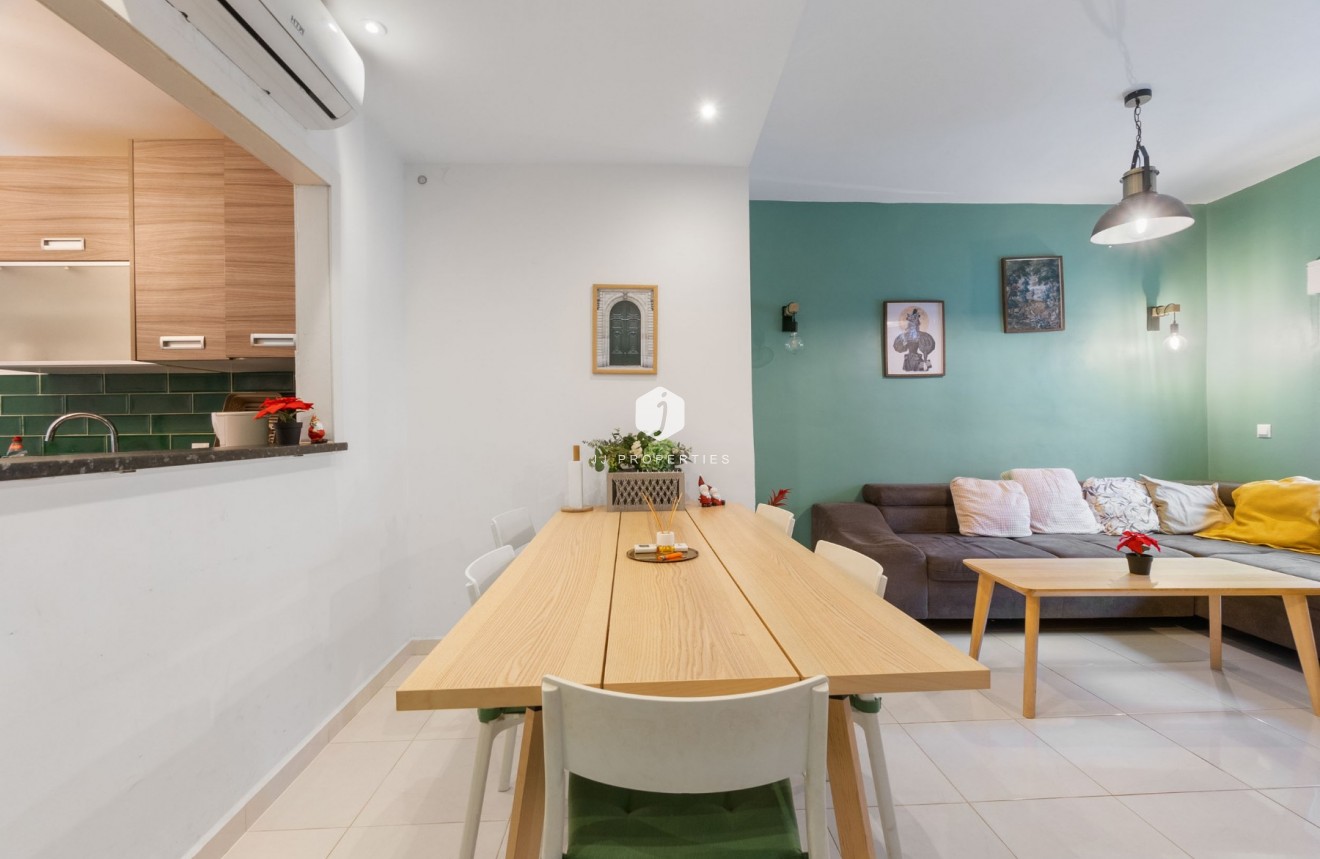 Aus zweiter Hand - Wohnung -
Torrevieja - Centro