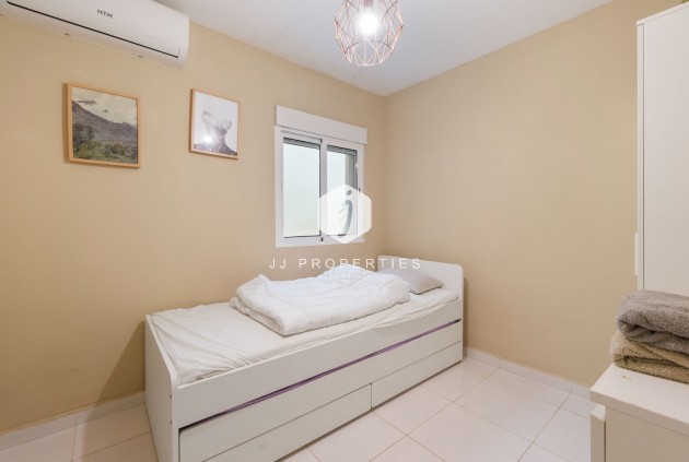 Aus zweiter Hand - Wohnung -
Torrevieja - Centro