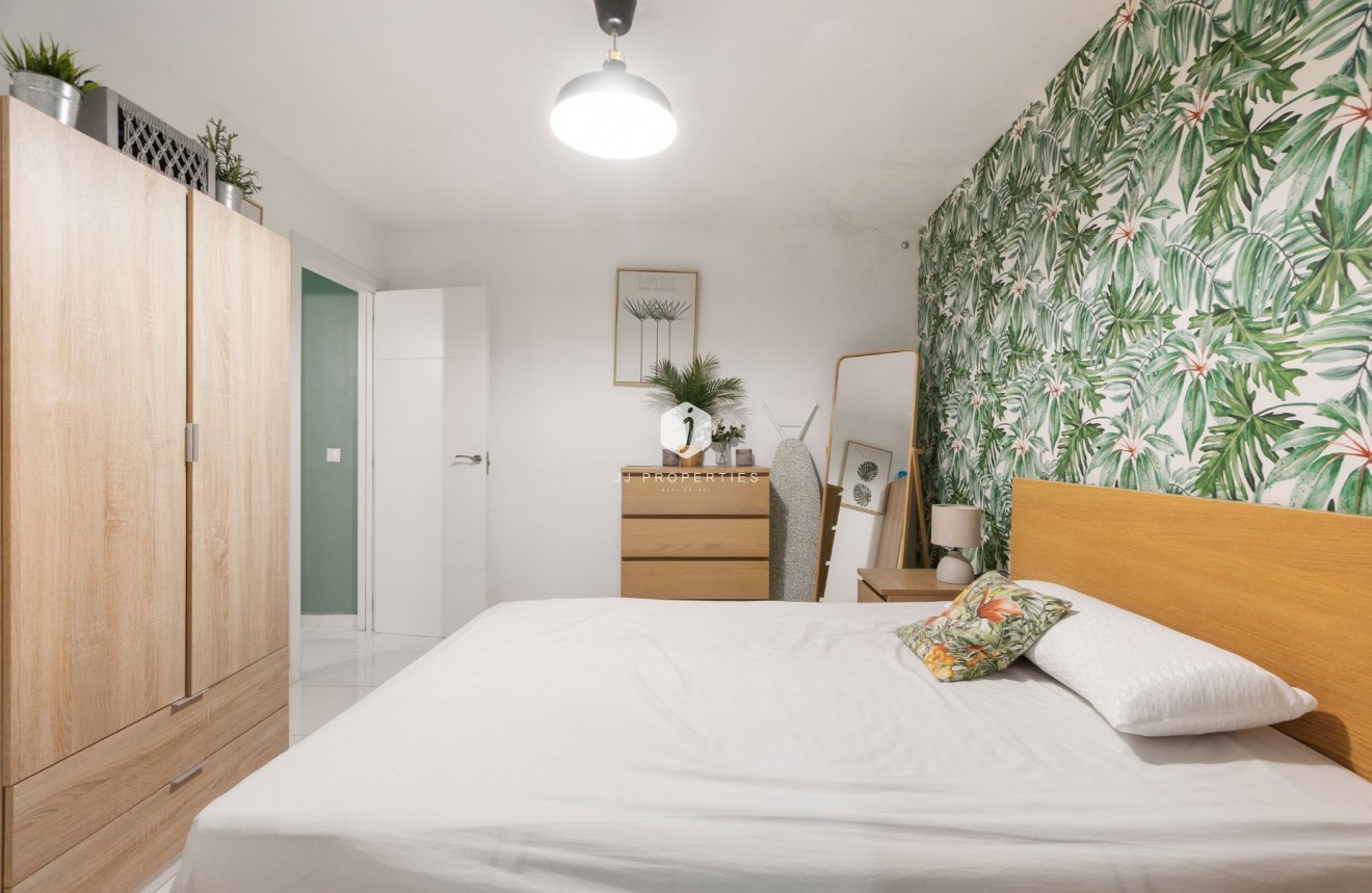 Aus zweiter Hand - Wohnung -
Torrevieja - Centro