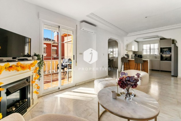 Tweedehands - Chalet -
Orihuela Costa - Las Filipinas