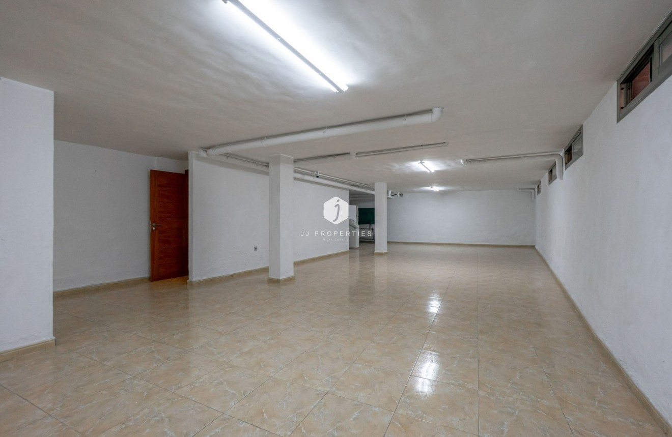 Segunda mano - Chalet -
Rojales