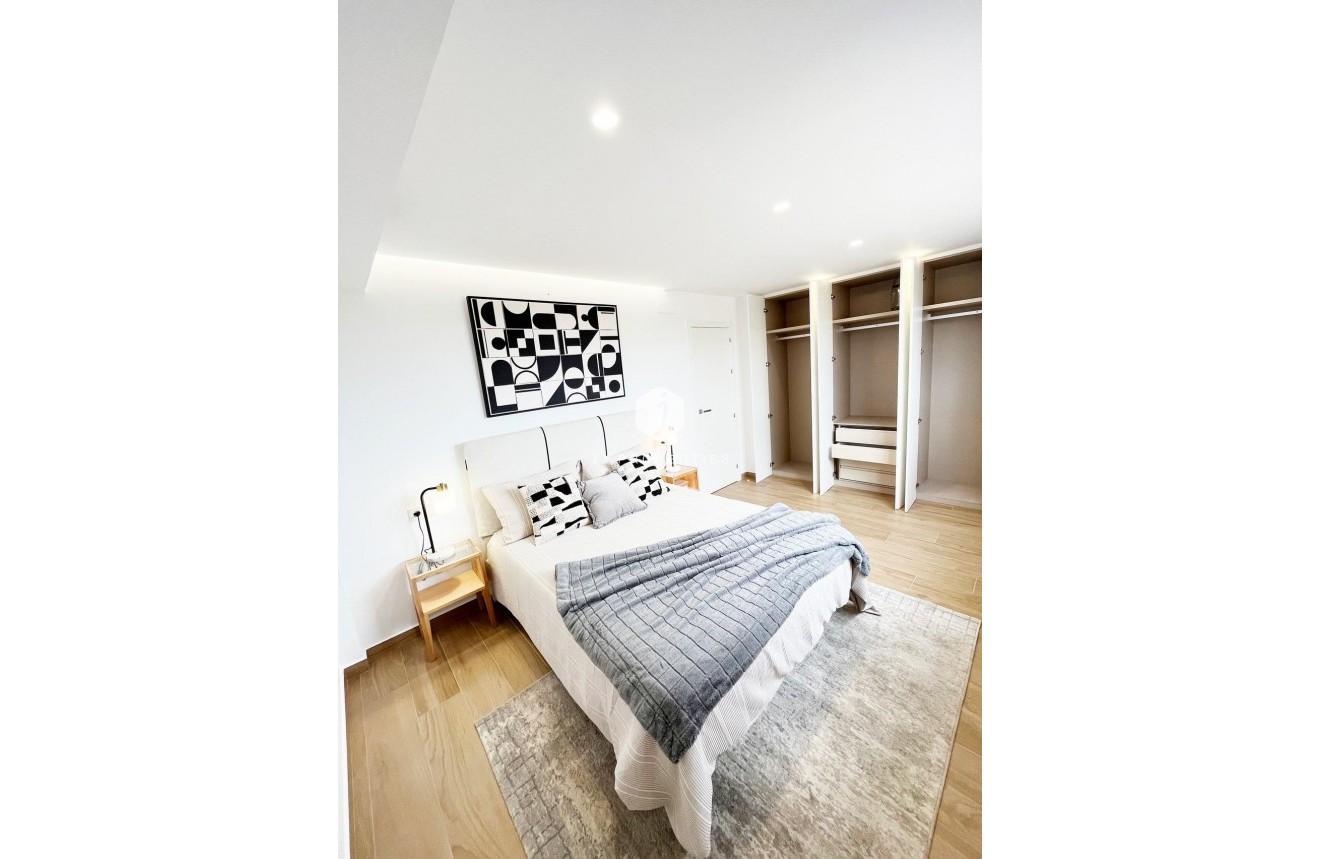 Nieuwbouw Woningen - Chalet -
Algorfa - La finca golf