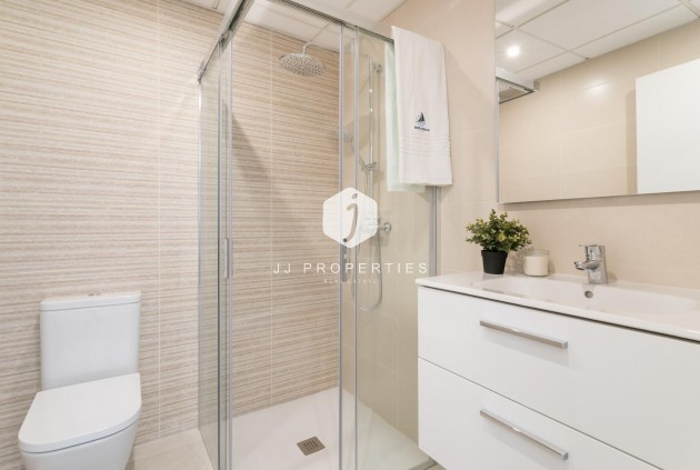 Neue Gebäude - Penthouse -
Torrevieja - Torreblanca