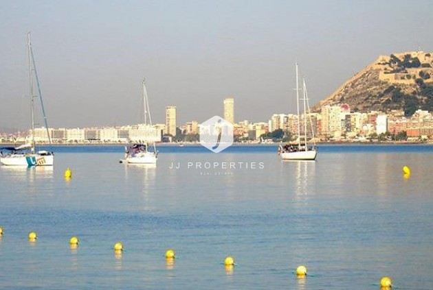 Nieuwbouw Woningen - Penthouse -
El Verger