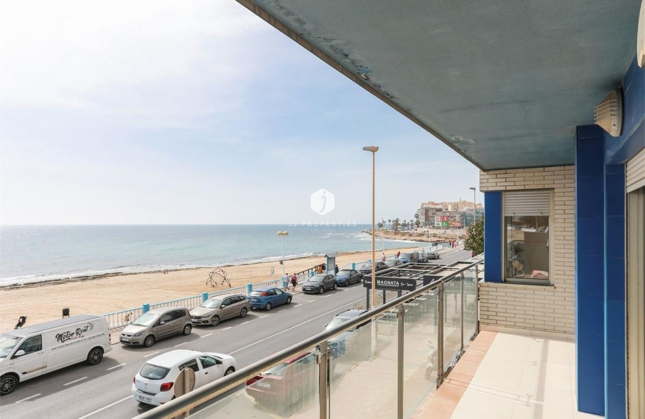 Tweedehands - Appartement / flat -
Torrevieja - Playa de los locos