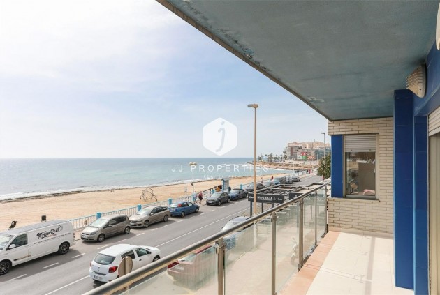 Tweedehands - Appartement / flat -
Torrevieja - Playa de los locos