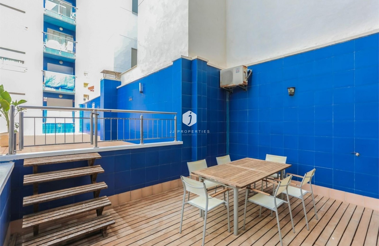 Tweedehands - Appartement / flat -
Torrevieja - Playa de los locos