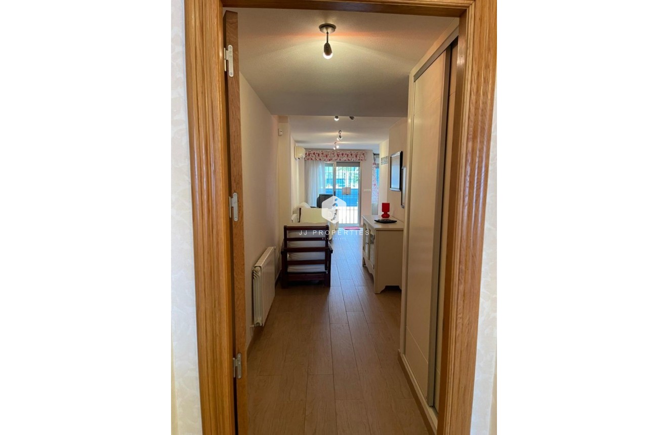 Tweedehands - Appartement / flat -
Torrevieja - Playa de los locos